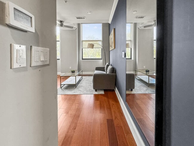 Photo - 1421 N 5th St Unit ID1055948P