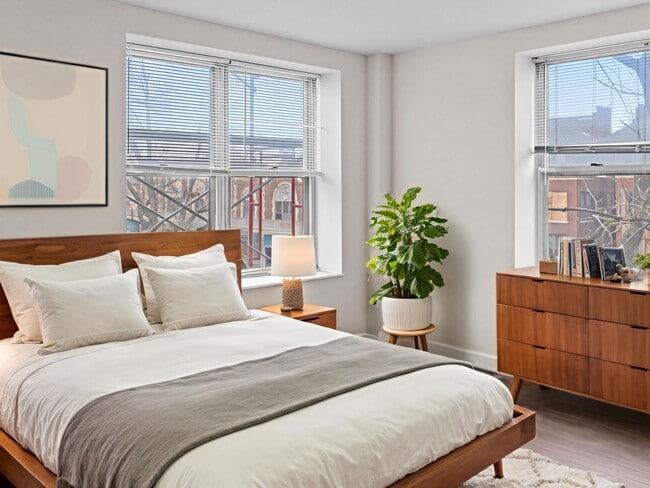 Park Lux Bedroom - The Park Lux
