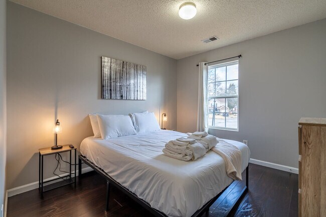 Photo - 106 Middlebrook Dr Unit SI ID1234841P