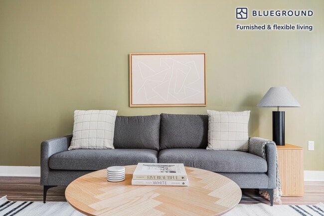 Photo - 4800 Auburn Ave Unit FL9-ID1039