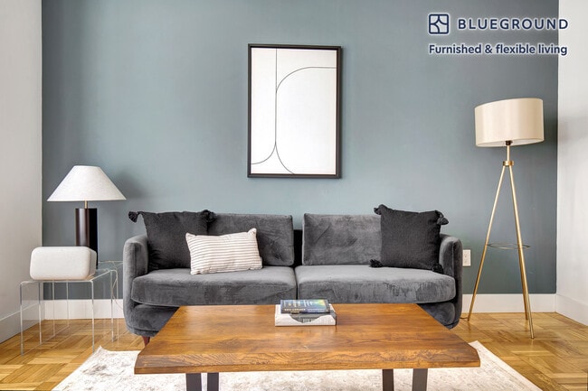 Photo - 67 Wall St Unit SI FL18-ID225
