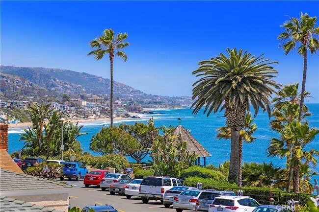 Building Photo - 376 Cliff Dr