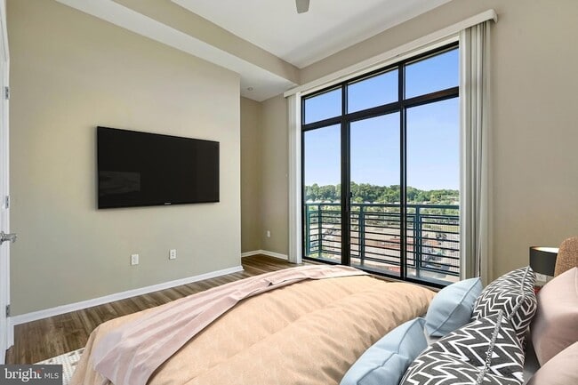 Photo - 2720 S Arlington Mill Dr Unit 1102