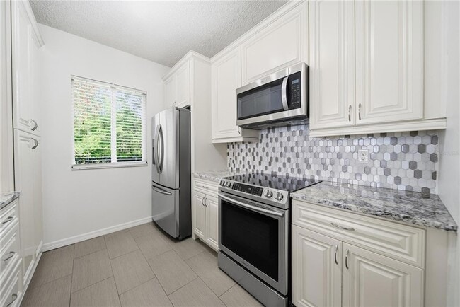 Photo - 18117 Paradise Point Dr