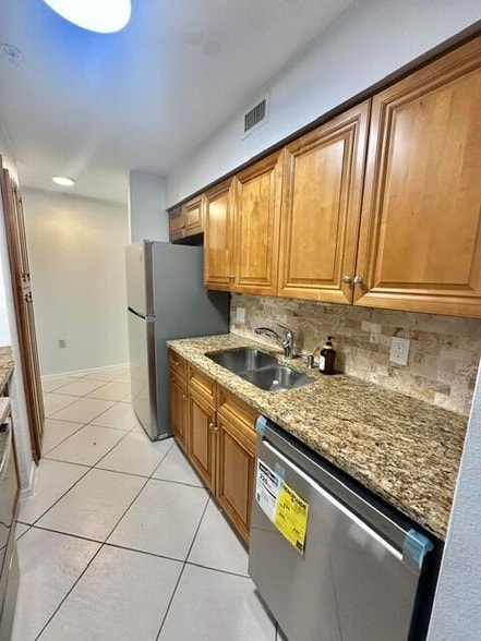 Photo - 2305 N Congress Ave Unit 11