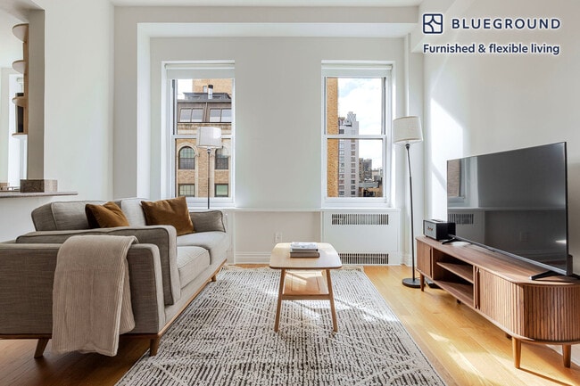 Building Photo - 20 Park Ave Unit FL16-ID2171