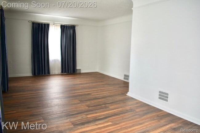 Photo - 619 N Elizabeth St