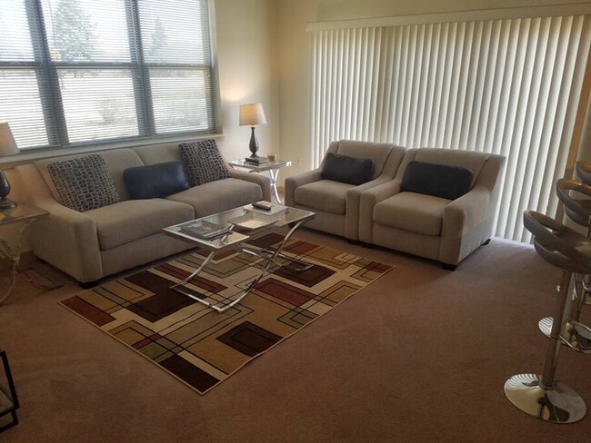 Photo - N72W13536 Lund Ln Unit ID1073576P