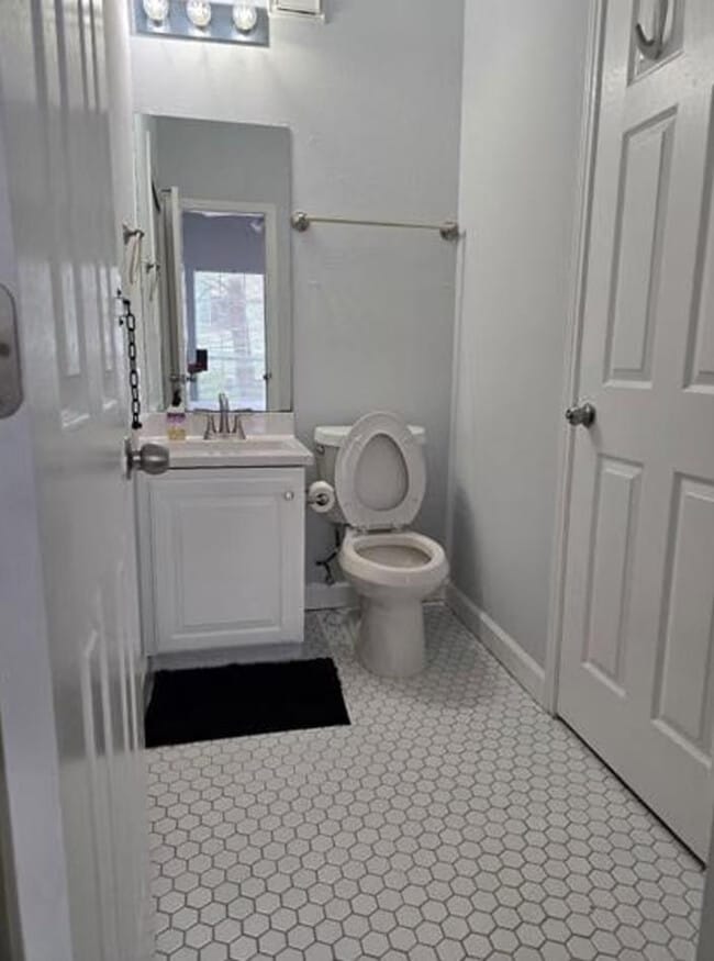 Photo - 911 W 22nd St Unit ID1318670P