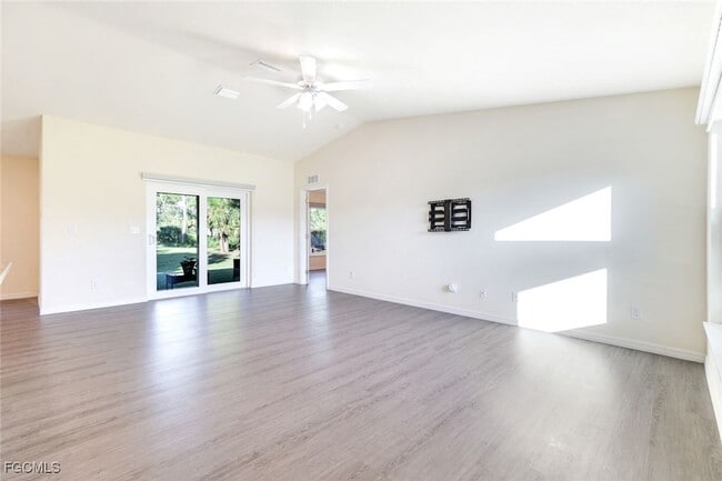 Photo - 5038 Tradewinds Cir