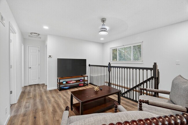 Photo - 2544 Spring Forest Rd Unit SI ID1566294P