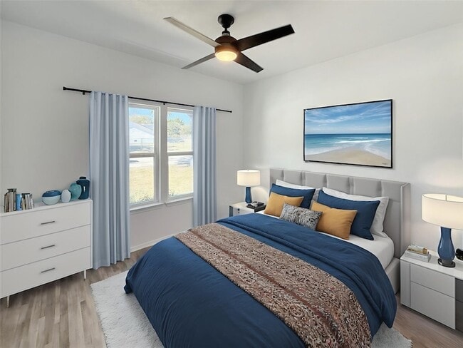 Photo - 805 Exeter St