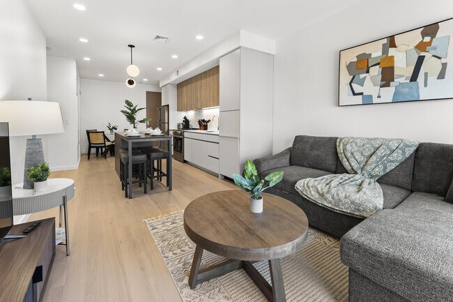 Photo - 35 W 2nd St Unit SI ID1240285P