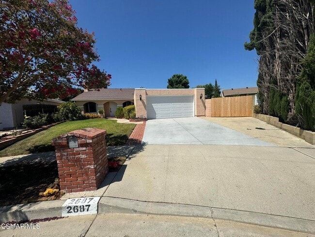 Photo - 2687 Danton Pl
