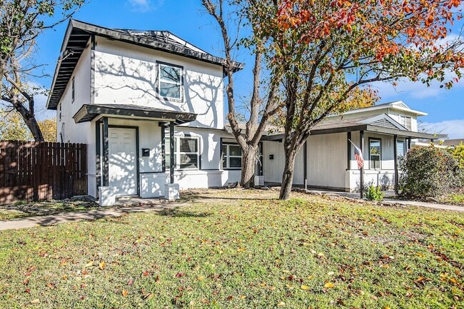 Photo - 408 Dawson Cir