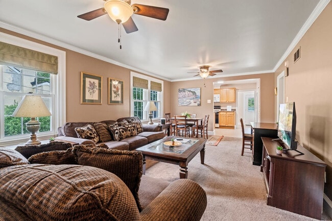 Photo - 42 Old Lancaster Rd Unit SI FL1-ID1321805P