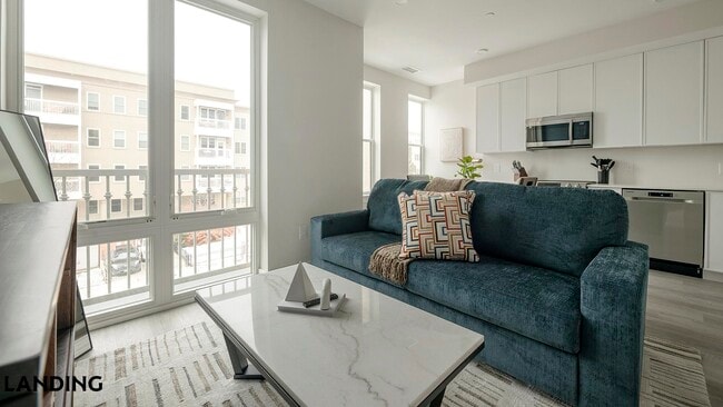 Building Photo - 2005 11th St NW Unit 303