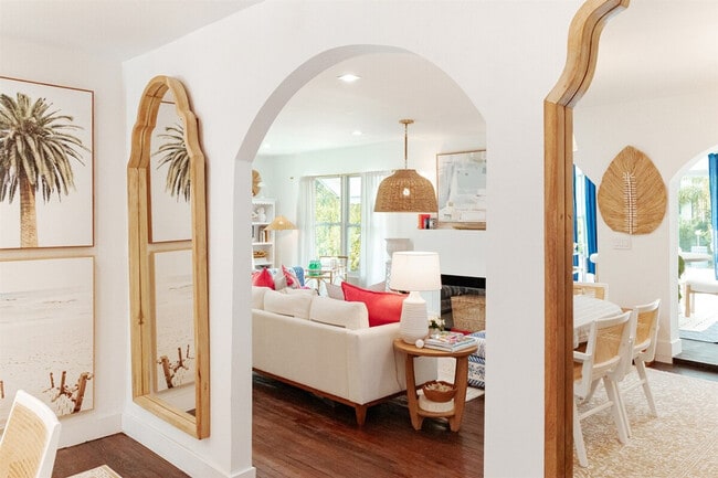 Photo - 610 38th St Unit ID1324902P