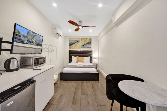 Building Photo - 3020 Seville St Unit SI ID1503976P