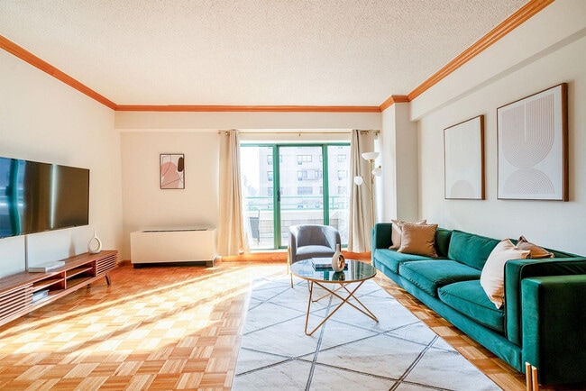 Building Photo - 62 Columbus Ave Unit FL13-ID1251680P