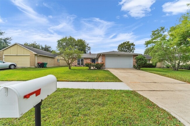 Photo - 6630 Tara Dr