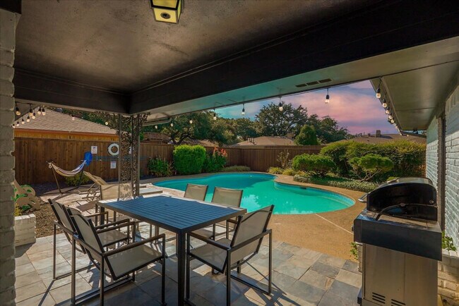 Photo - 7414 Authon Dr Unit ID1019506P