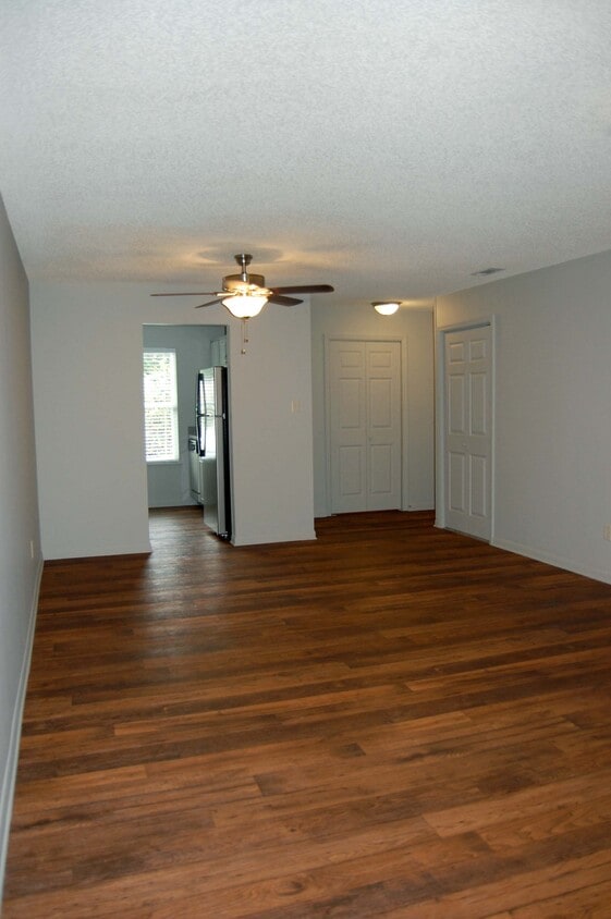 Floor Plan - 2 Bed 1 Bath