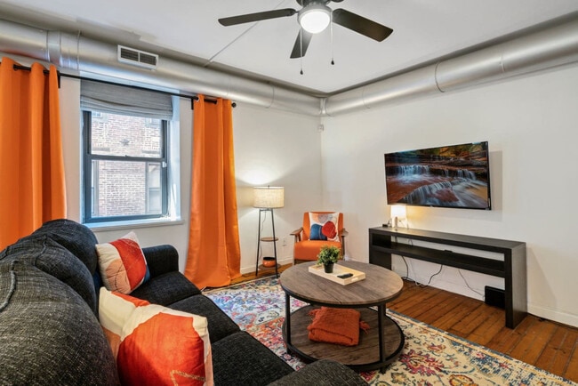 Photo - 219 Vine St Unit ID1289460P