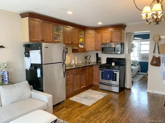 Photo - 65 W Broadway Unit 7B