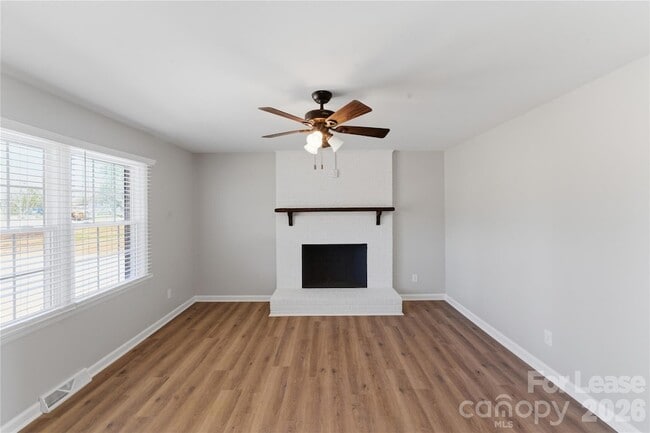 Photo - 527 Wilson Farm Rd