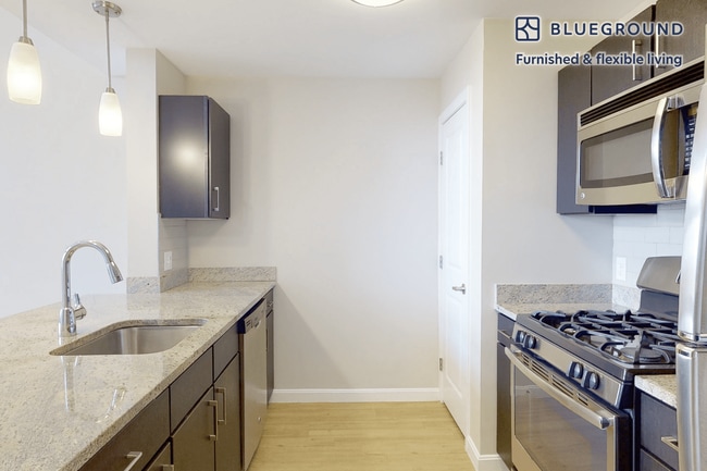 Photo - 1000 Bay Dr Unit SI FL3-ID5945A