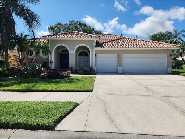 Photo - 5274 Far Oak Cir