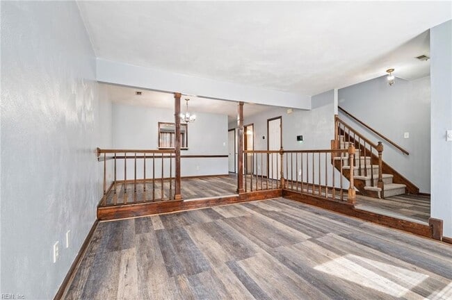 Photo - 5496 Lynbrook Landing