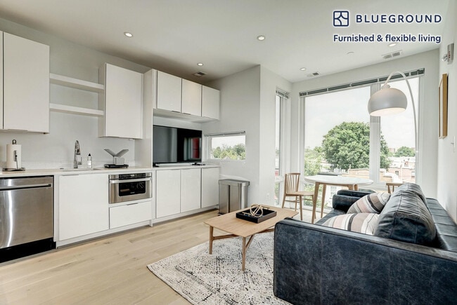 Photo - 1111 H St NE Unit FL3-ID758