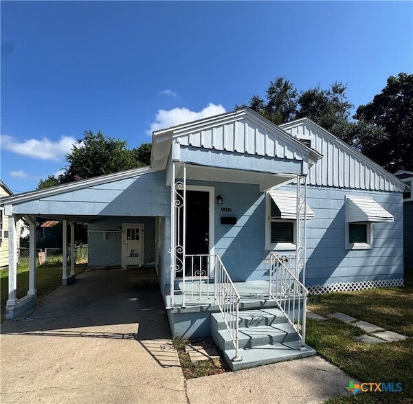 Photo - 1312 E Mistletoe Ave