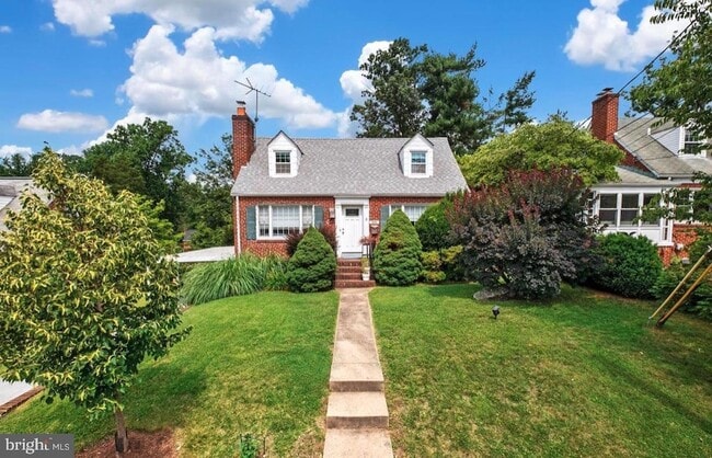 Building Photo - 9504 Milstead Dr