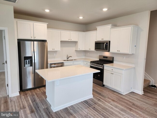 Photo - 39114 Sail Away Ln