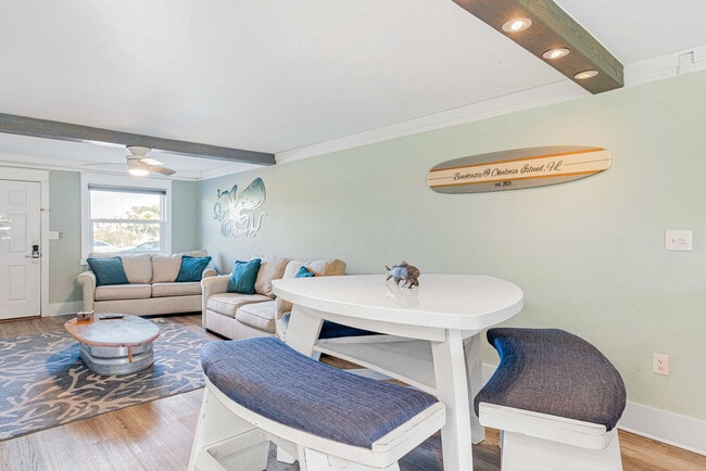 Building Photo - 885 Santa Rosa Blvd Unit SI ID1564661P
