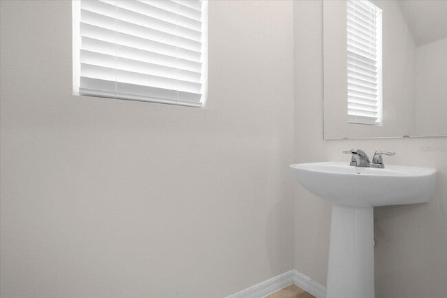 Photo - 2498 Empress Dr