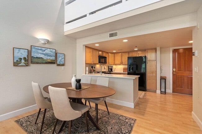 Photo - 330 N Howes St Unit ID1013091P