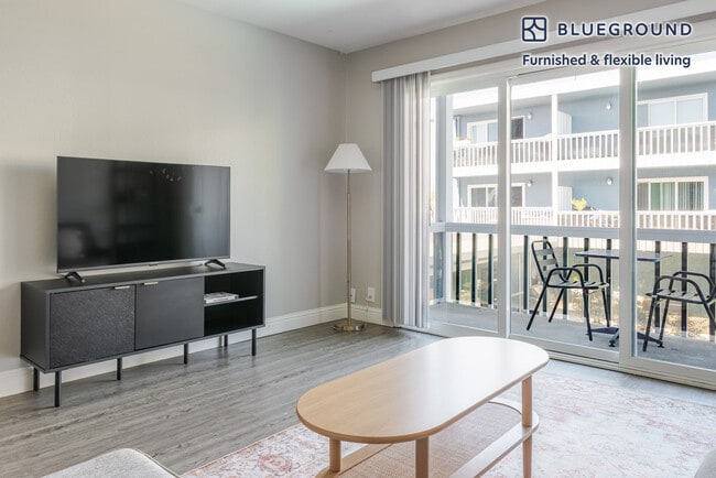 Photo - 2019 Shore Line Dr Unit FL2-ID1958