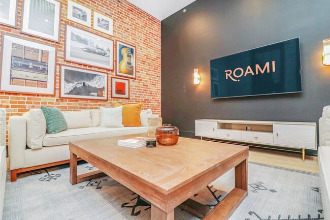 Building Photo - 1148 S Peters St Unit SI ID1499071P