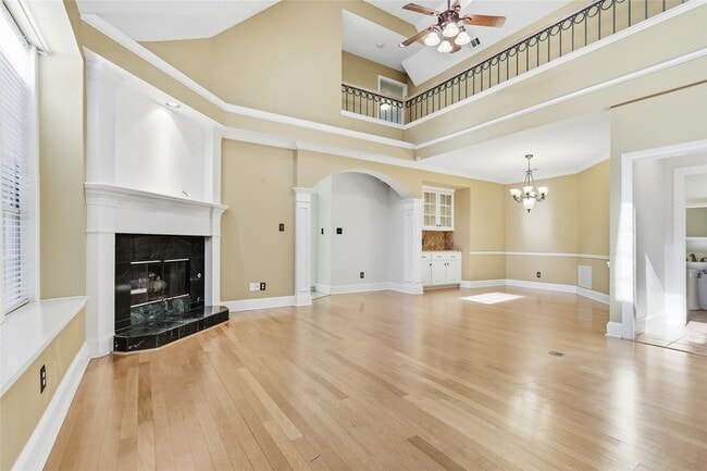 Photo - 5518 Australia Ct