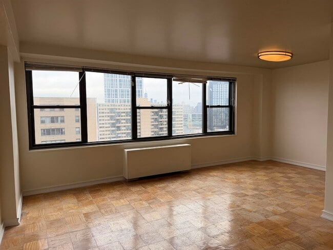 Photo - 225 St Pauls Ave Unit 17L