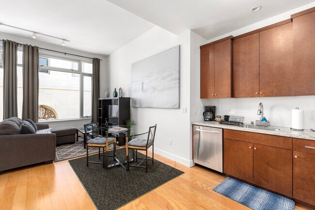 Photo - 31 Van Ness Ave Unit ID1026708P