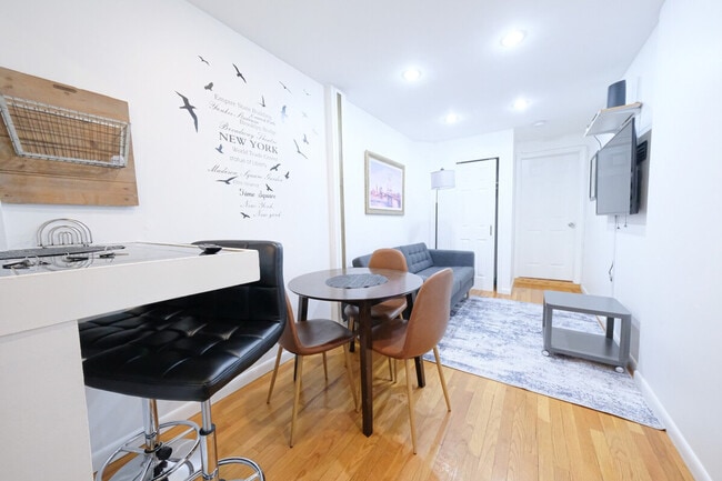 Building Photo - 305 E 104th St Unit SI ID1032015P