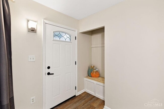 Photo - 1420 Broadview Ct