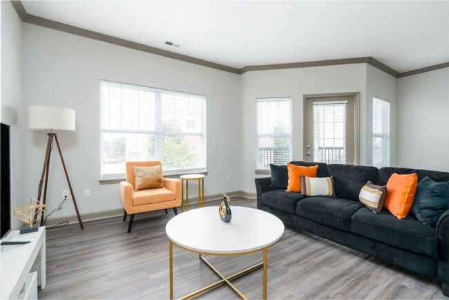 Building Photo - 4714 Cameron Ridge Dr Unit ID1228679P