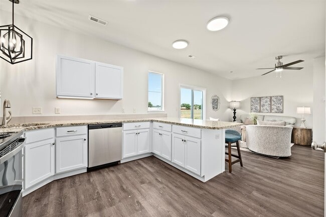 Photo - 313 Copper Tail Ln