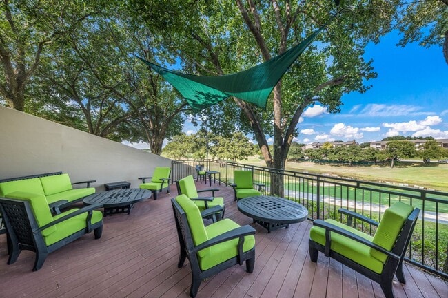 Outdoor Lounge Area overlooking the Westdale Hills Golf Course - Westdale Hills